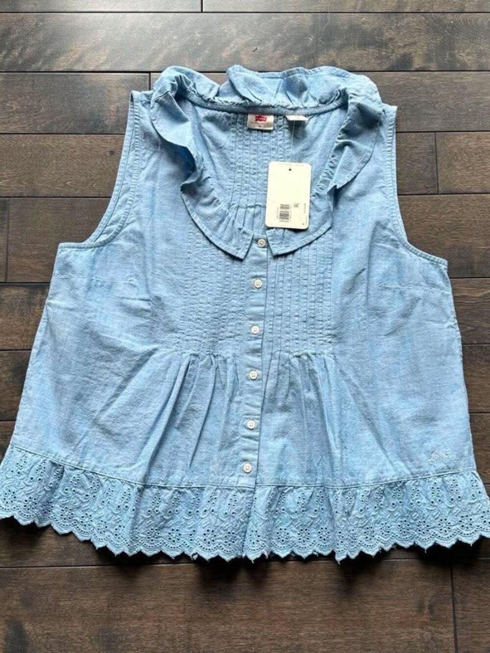 Levi's Chambray Sleeveless Top  - new with tags